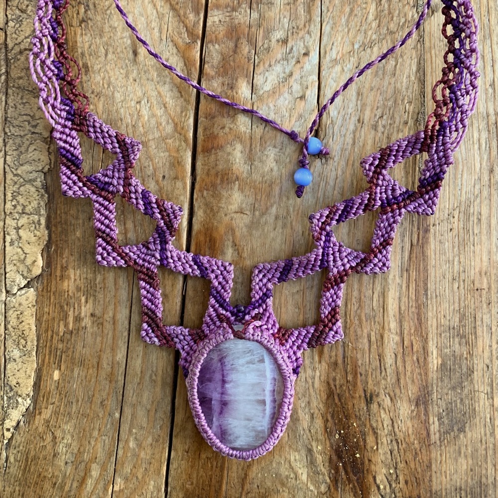 NWOT Beautiful Bohemian Handcrafted Amethyst Choker